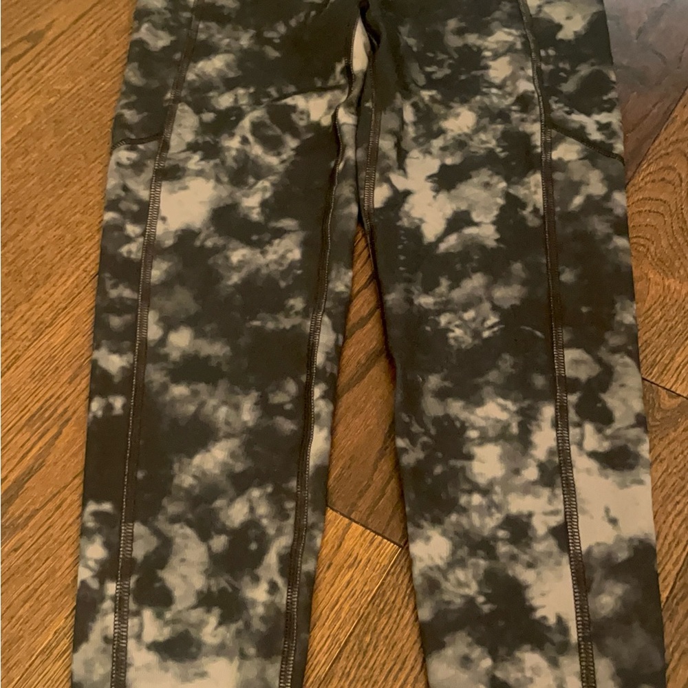American Eagle Outfitters Black and Gray Leggings